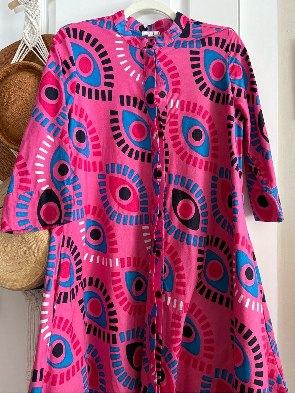 Zuri Kenya Eye Candy Shirt Dress Small Pink